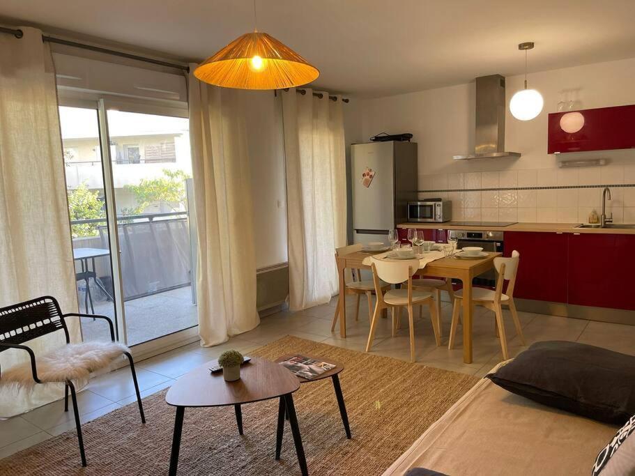 Appartement Montpellier Nord 6 Personnes Extérieur photo